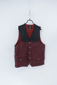 CAREER YARN - leather vest