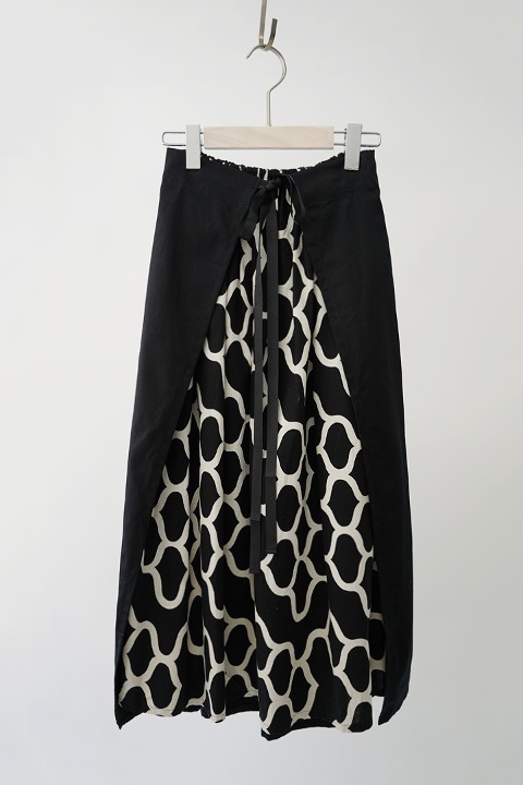 vintage women&#039;s skirt (23-27)