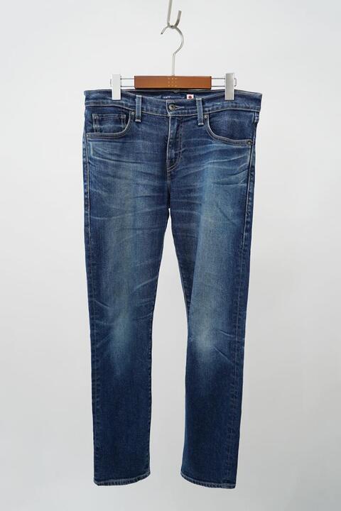 LEVI&#039;S MADE &amp; CRAFTED (30)