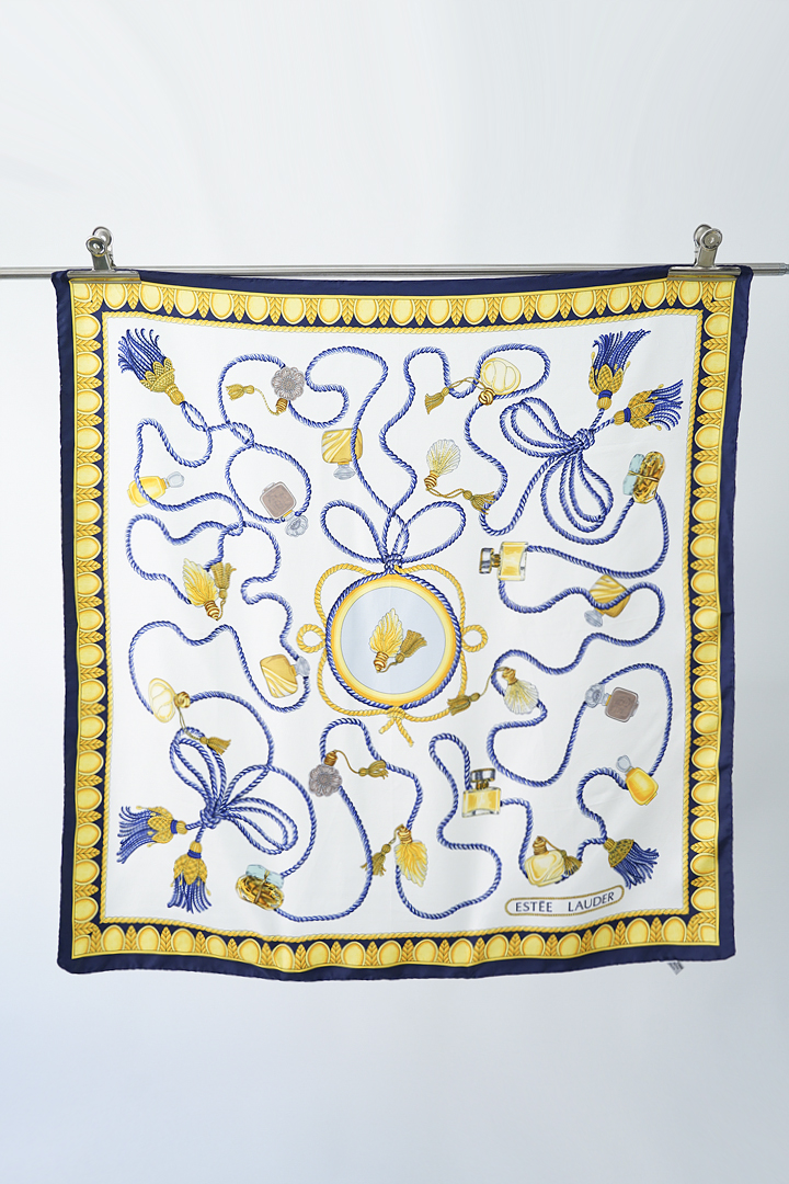 ESTEE LAUDER - silk scarf